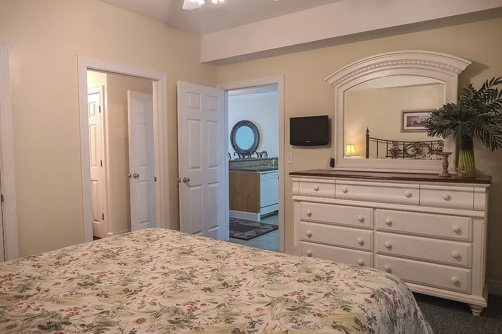 Ocean Villa By Royal American Beach Getaways パナマシティービーチ 3*,  米国